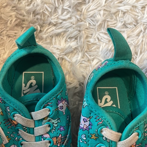 2 pairs toddler vans - Picture 11 of 11